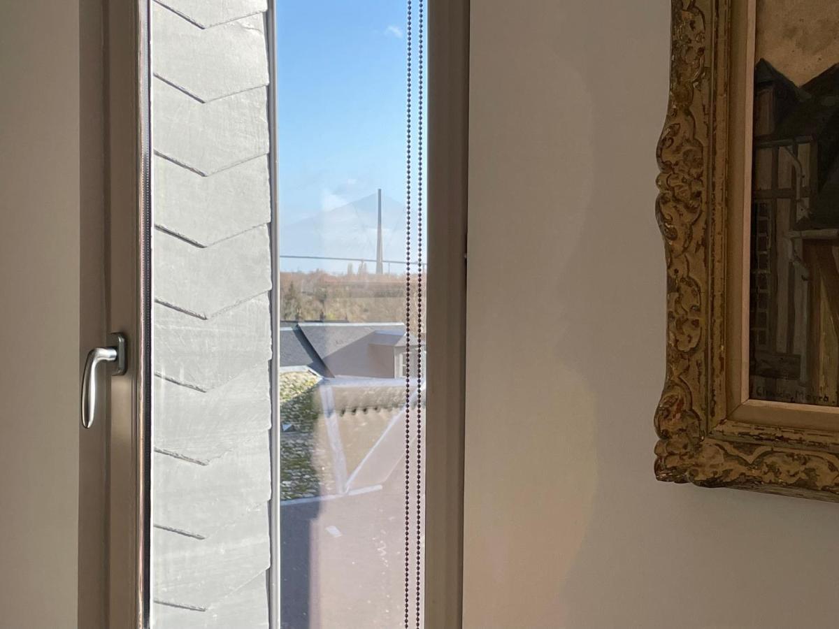 Studio Et Appartements Sainte Catherine Онфлёр Экстерьер фото