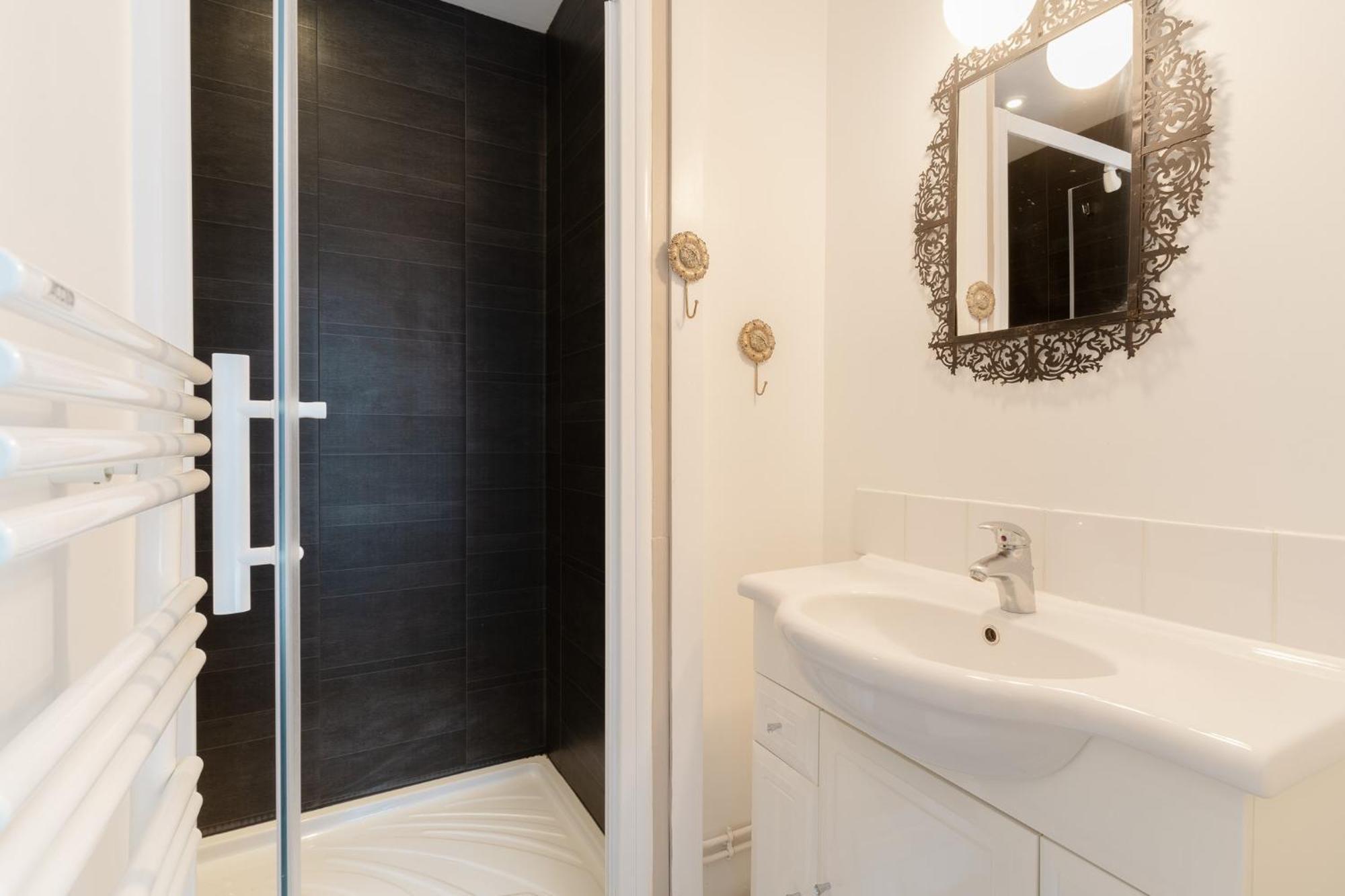 Studio Et Appartements Sainte Catherine Онфлёр Экстерьер фото