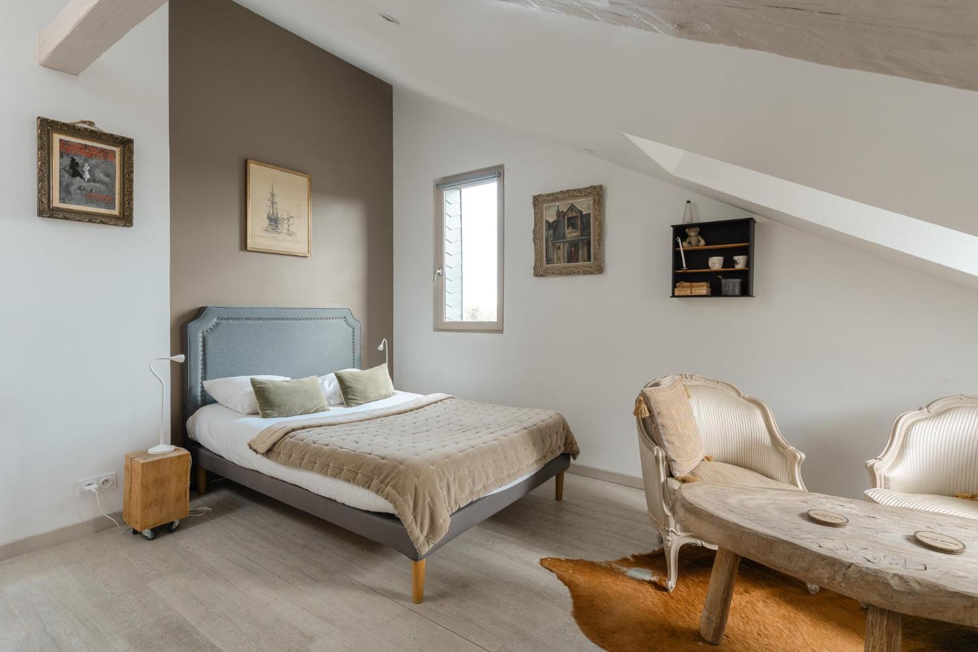 Studio Et Appartements Sainte Catherine Онфлёр Экстерьер фото