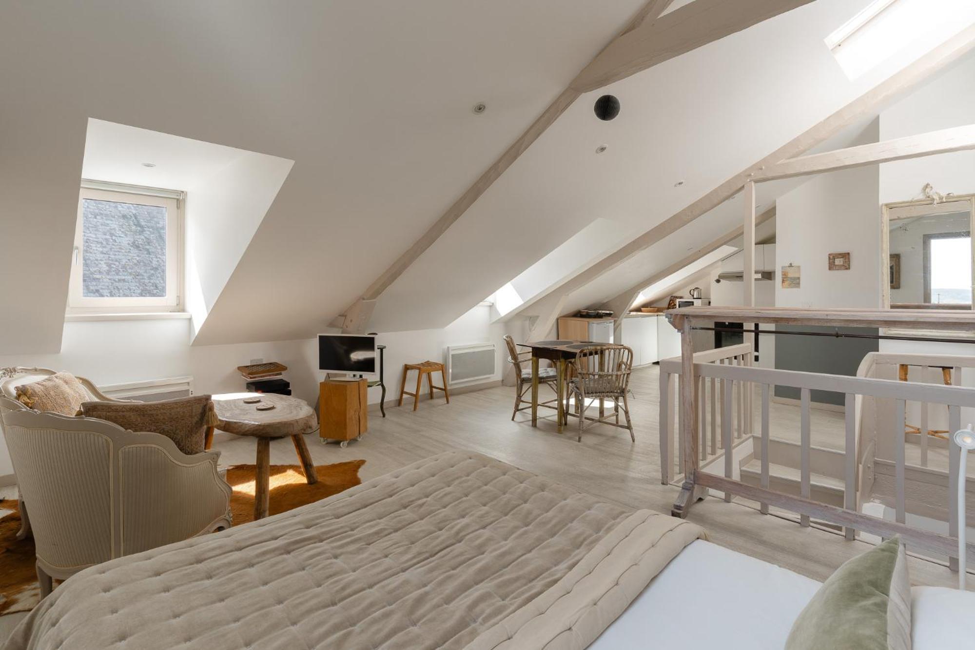 Studio Et Appartements Sainte Catherine Онфлёр Экстерьер фото